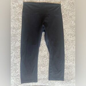 Lululemon Wunder Under Crop (Hi-Rise) (21") size 12